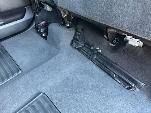 Used 2022 Chevrolet Silverado 1500 Custom Trail Boss w/ LPO, Dark Essentials Package image 28