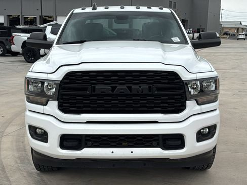 Used 2022 RAM 2500 Lone Star w/ Night Edition image 2