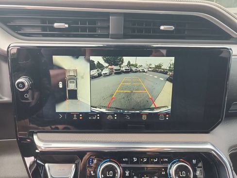 Certified 2025 GMC Sierra 1500 Denali w/ Denali Reserve Package AWD/4WD image 15