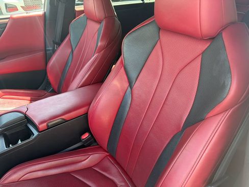 Used 2019 Lexus ES 350 F Sport w/ Accessory Package 2 FWD image 10