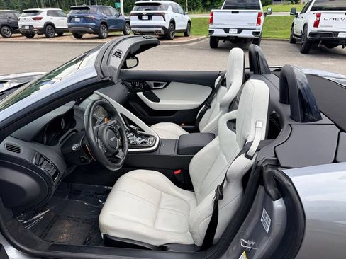 Used 2015 Jaguar F-TYPE S RWD image 8