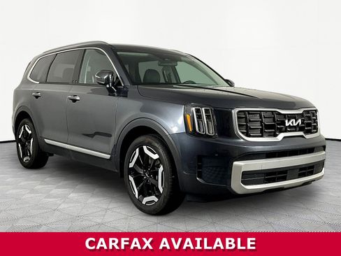 Used 2024 Kia Telluride S AWD/4WD image 3