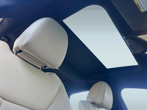 Certified 2023 BMW i4 eDrive35 w/ Premium Package RWD image 15