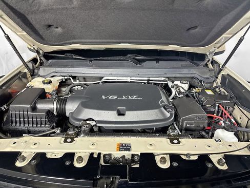 Used 2022 Chevrolet Colorado ZR2 w/ ZR2 Dusk Special Edition image 21