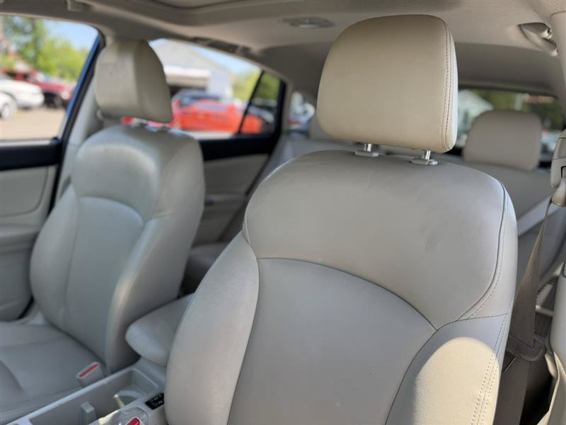 Used 2014 Subaru Crosstrek Touring AWD/4WD image 15