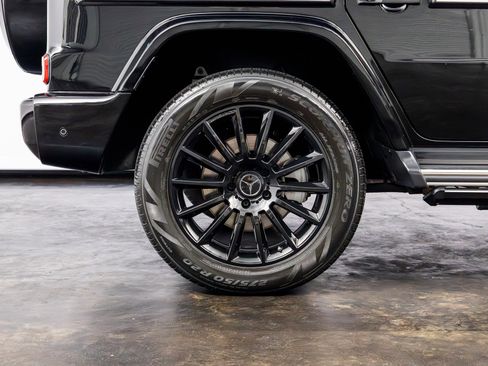 Used 2022 Mercedes-Benz G 550 w/ Exclusive Interior Package image 28