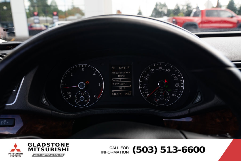 Used 2013 Volkswagen Passat TDI SEL Premium FWD image 13