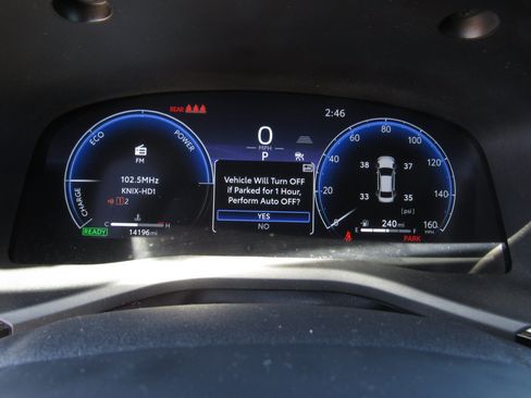 Used 2025 Toyota Camry XLE FWD image 24