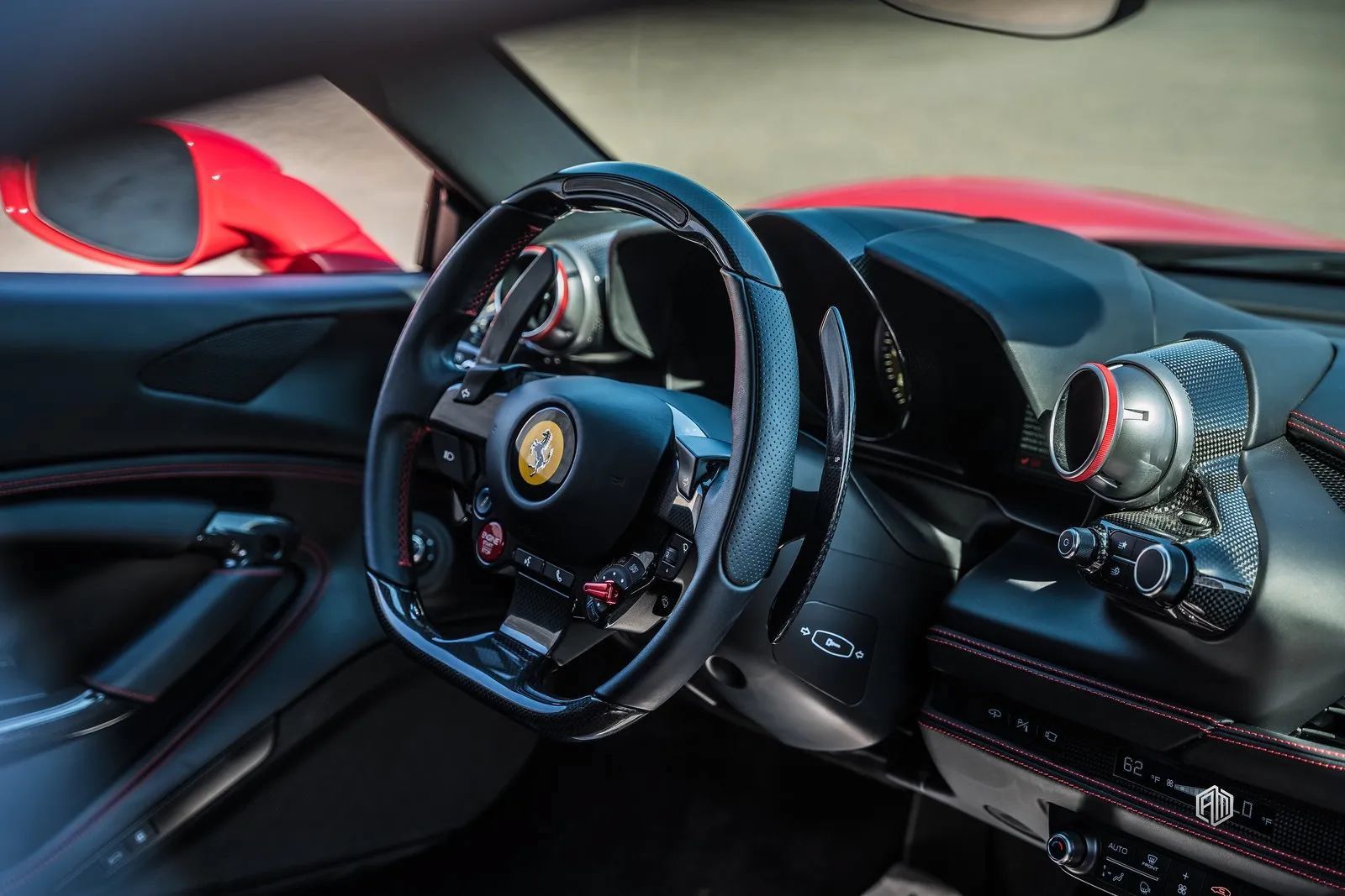 Used 2021 Ferrari F8 Tributo RWD image 15