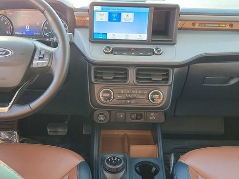 Certified 2022 Ford Maverick Lariat image 18