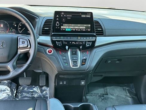 Used 2025 Honda Odyssey Sport-L image 12