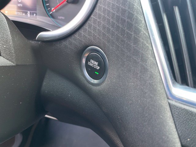 Used 2021 Chevrolet Malibu LT FWD image 27