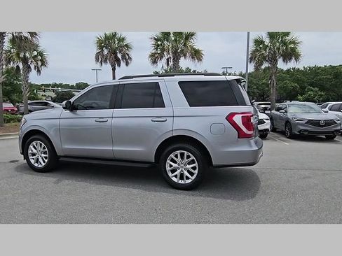 Used 2020 Ford Expedition XLT RWD image 19