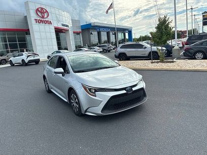 Used 2021 Toyota Corolla LE w/ Carpet Mat Package (TMS)