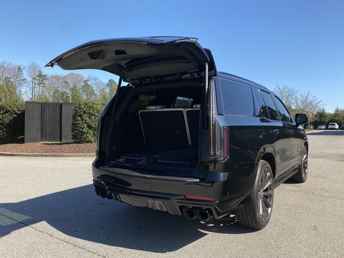 Used 2026 Cadillac Escalade V image 56