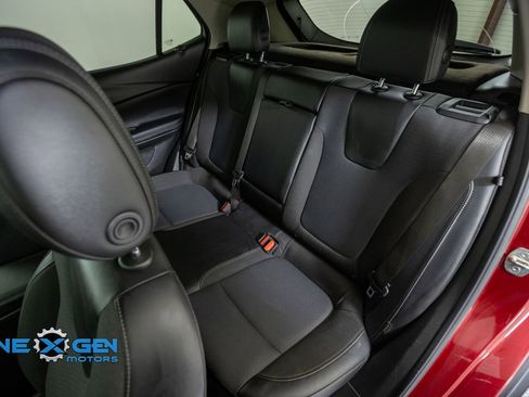 Used 2021 Buick Encore GX Select FWD image 33