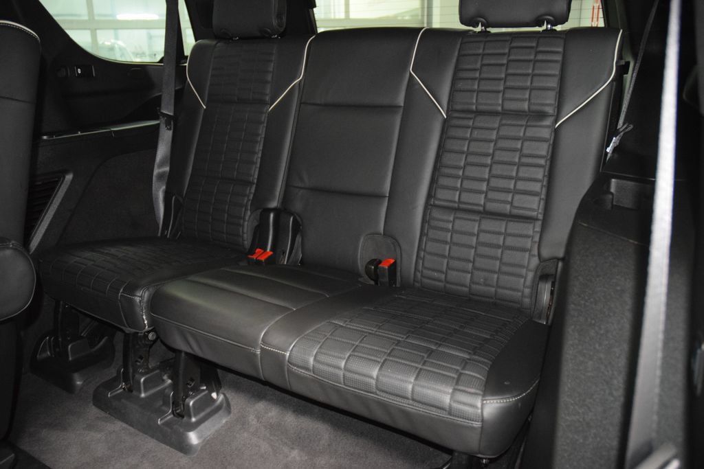 Used 2024 Cadillac Escalade Sport Platinum AWD/4WD image 46