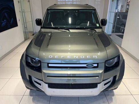 Certified 2022 Land Rover Defender 110 SE AWD/4WD image 13