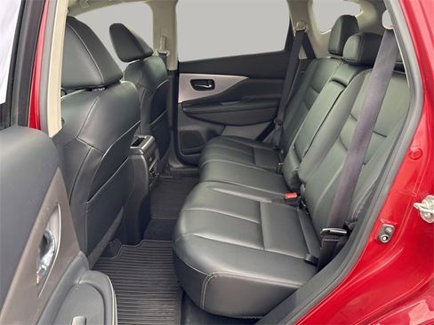 Used 2022 Nissan Murano SV image 19