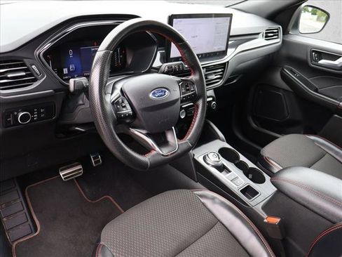 Used 2023 Ford Escape ST-Line w/ Tech Pack #1 AWD/4WD image 13