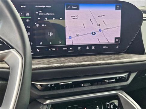 Certified 2025 Audi Q5 Premium w/ Convenience Package AWD/4WD image 15