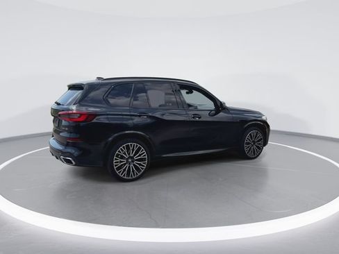 Used 2022 BMW X5 xDrive40i w/ M Sport Package AWD/4WD image 11