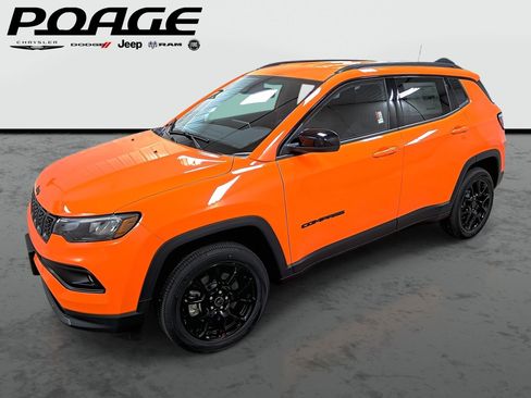 New 2026 Jeep Compass Latitude AWD/4WD image 1