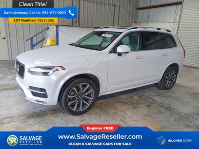 Used 2019 Volvo XC90 T6 Momentum
