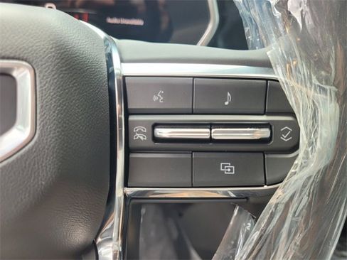 New 2026 GMC Canyon Elevation w/ Convenience Package image 28