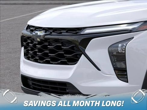 New 2026 Chevrolet Trax LT w/ Driver Confidence Package FWD image 13