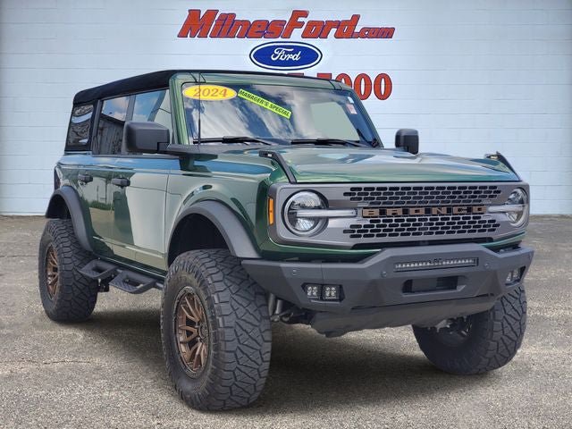 Used 2024 Ford Bronco Badlands AWD/4WD image 2