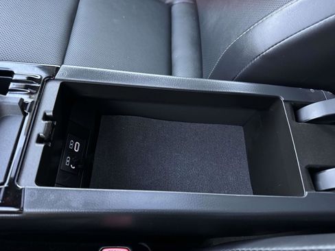 Certified 2024 Toyota Prius XLE image 39