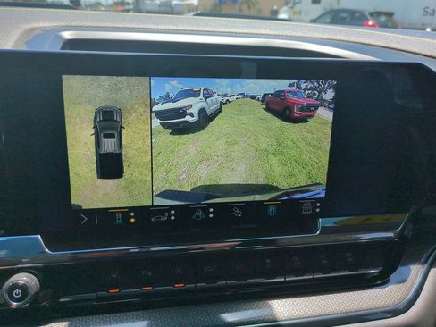 Certified 2023 Chevrolet Silverado 1500 ZR2 image 20