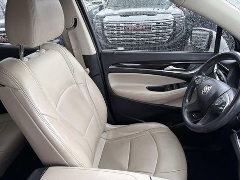 Used 2021 Buick Enclave Essence w/ Sport Touring Edition FWD image 13