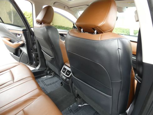 Used 2021 Subaru Outback Touring XT image 43