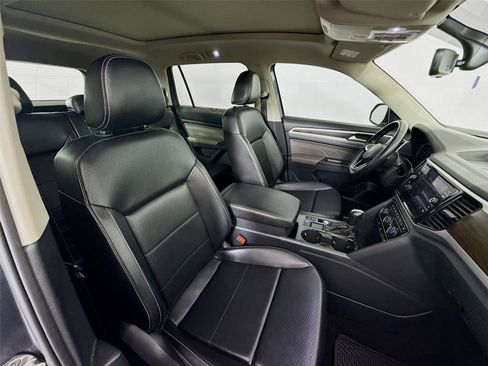 Used 2022 Volkswagen Atlas SE image 26