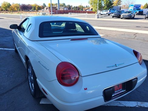 Used 2002 Ford Thunderbird image 4