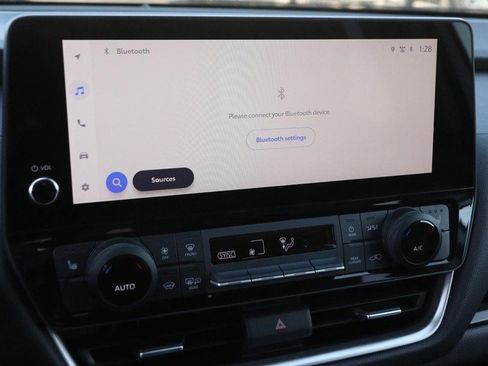 Certified 2025 Toyota Grand Highlander AWD image 17