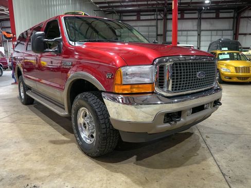 Used 2001 Ford Excursion Limited AWD/4WD image 12