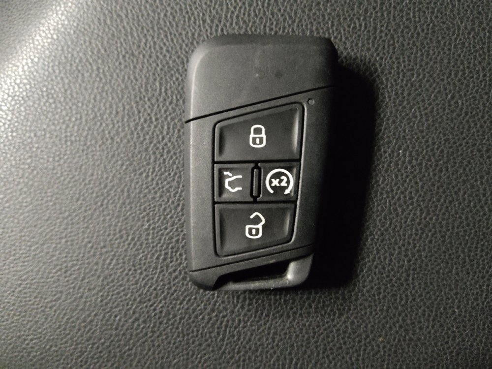 Used 2019 Volkswagen Jetta SEL Premium FWD image 32