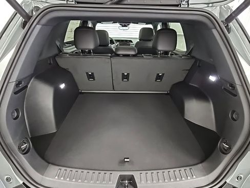 New 2026 GMC Terrain AT4 w/ Convenience Package III AWD/4WD image 35
