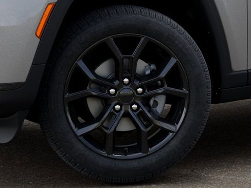 New 2025 Jeep Grand Cherokee L Limited w/ Trailer Tow Package image 37