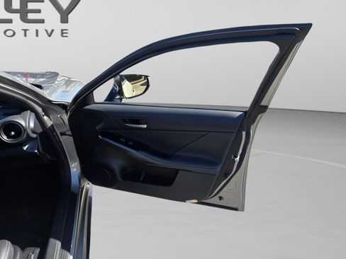 Certified 2023 Lexus IS 300 w/ Comfort Package image 17