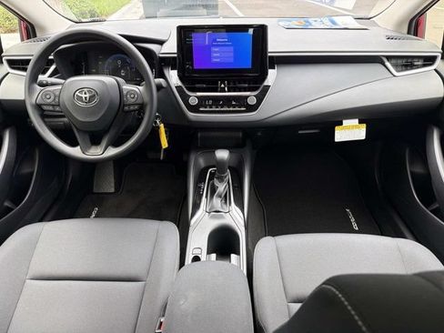 Certified 2026 Toyota Corolla LE FWD image 21