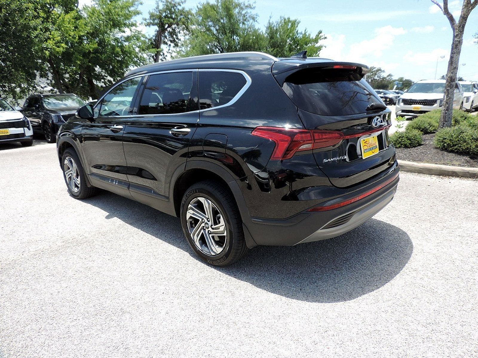 Used 2023 Hyundai Santa Fe SEL AWD/4WD image 7