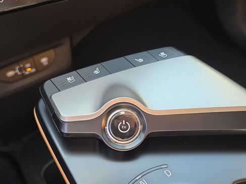 New 2026 Kia EV6 Wind RWD image 26