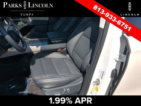 Certified 2025 Lincoln Nautilus Premier AWD/4WD image 17