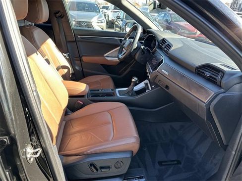 Used 2022 Audi Q3 2.0T Premium image 10