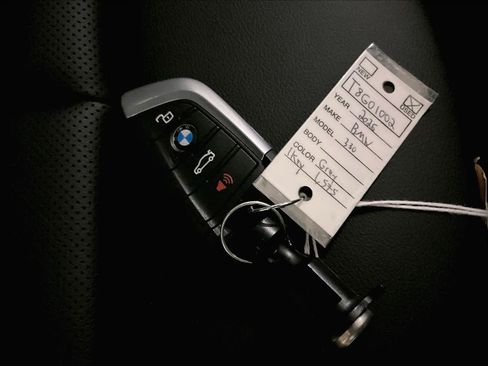 Used 2026 BMW 330i xDrive Sedan w/ M Sport Package AWD/4WD image 14