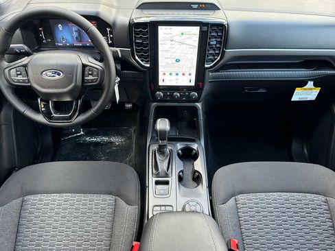 New 2025 Ford Ranger XLT w/ FX4 Off-Road Package AWD/4WD image 17